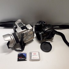 Lot Dimage 7i + FUJYFILM FINEPIX S 2980 appareil photo numérique pour pieces HS