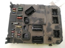 BOITIER FUSIBLES INTERIEUR Citroën Berlingo Van 1.9 Di (DW8B(WJY)) 2004