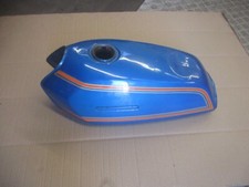 Réservoir d'essence pour