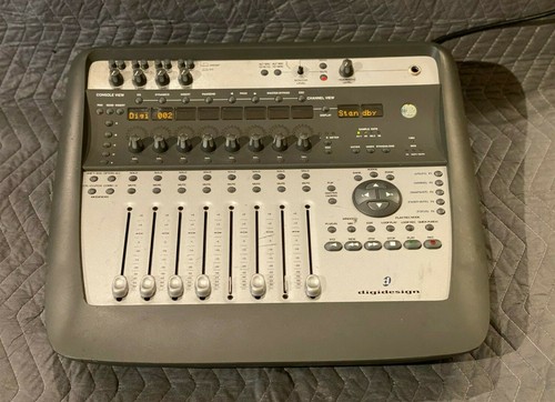 Digidesign digi 002 - digi,