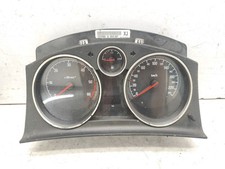 Opel Zafira B 88kW 2007 LHD Diesel Compteur de Vitesse Tableau Bord 13225988