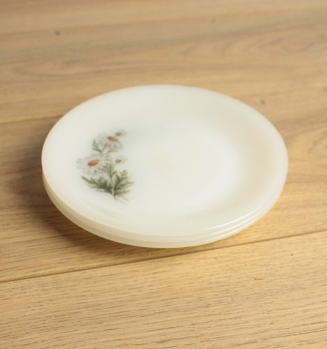 Lot trois assiettes arcopal - lot,