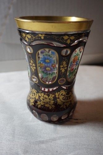 Vase cristal taillé - en,