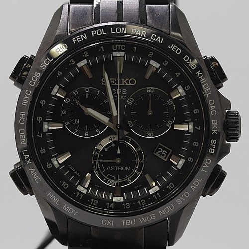 Montre chronographe solaire