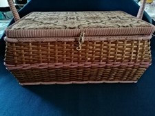 Boite à Couture en Osier Rose