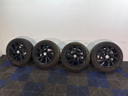 Toyota auris e180 2016 - toyota,