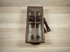 Ancien disjoncteur électrique