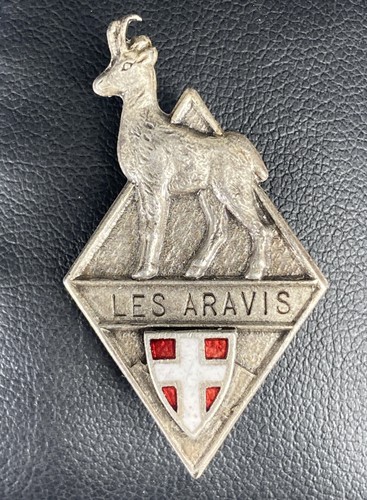 Insigne militaire émaillé
