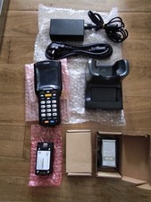 Terminal Portable et PDA SYMBOL Zebra MC3200 MC32N0-SI2HCHEIA+ BASE+ BATTERIES +