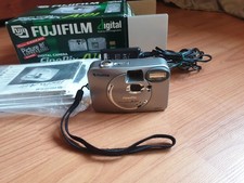 Appareil photo Numérique * Fujifilm Finepix A101  * camera digital video