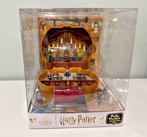 Polly pocket collector - polly,