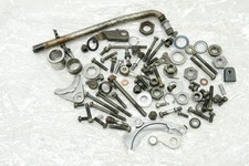 Yamaha Dt 125 R 4BL Visser Écrous Petites Pièces pour Moteur Capot Du Cylindre