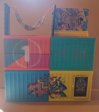 Maison conteneur + 5 poupées lol surprise avec accessoires TBE