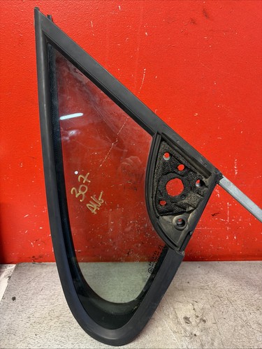 Custode petite vitre fixe - custode,