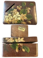 Boite-tirelire en bois