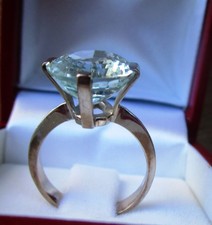 BAGUE OR GRIS 750 AVEC AIGUE MARINE