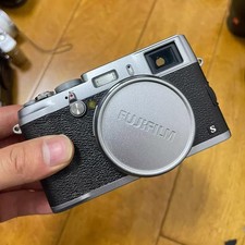 FUJIFILM Fuji X100S Silver