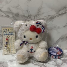 Ensemble peluche et mascotte