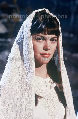 Mireille mathieu exclusive - mireille,