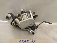 etrier de frein avant gauche