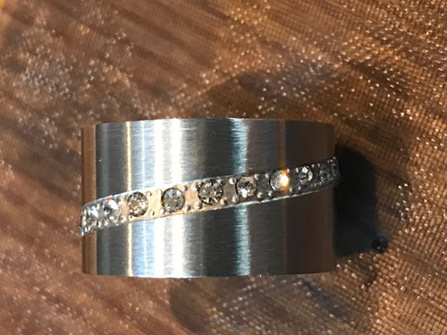 Bague neuve cristaux - bague,
