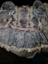 ROBE pr POUPEE JUMEAU   ou