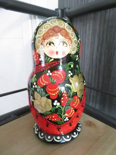 Matriochka bois rouge - rouge, et