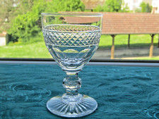 Verre à vin blanc en cristal de saint louis du modèle trianon h 10,8 cm lotD