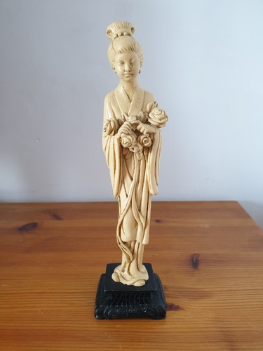 Figurine geisha résine - figurine, en