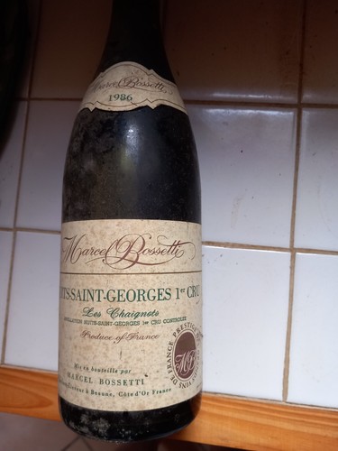 Nuits saint georges rouge - georges-,