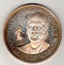 Medaille GISCARD D' ESTAING USA UNITED STATES BICENTENNIAL VISIT MAY 1975 ARGENT