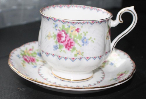 Vintage royal albert chine - vintage,