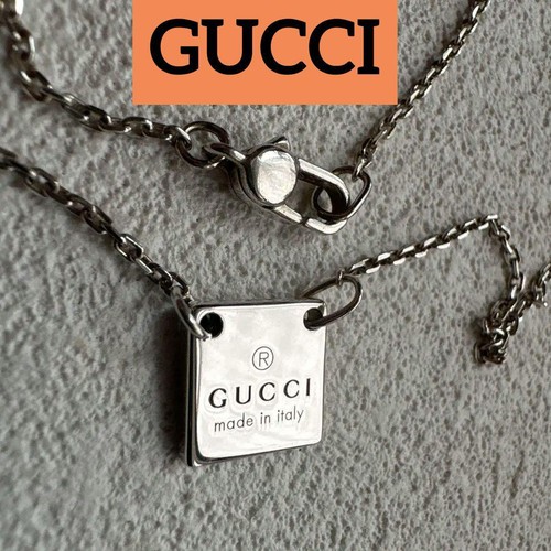 Collier plaque carrée gucci - collier,