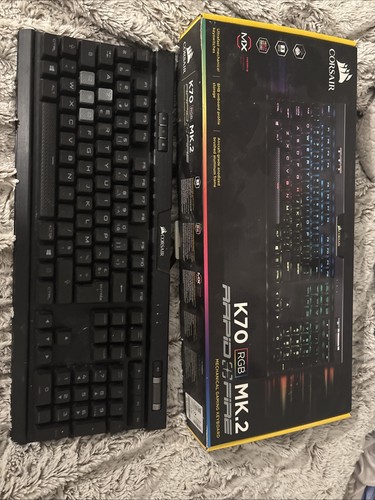 Corsair k70 rgb azerty - azerty, fr