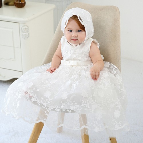 Robe baptême dentelle - de, en