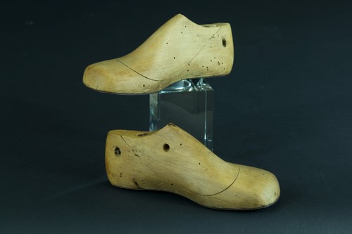Rare ancien forme bois - et,
