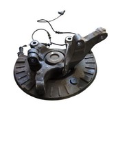 Pivot de moyeu avant gauche