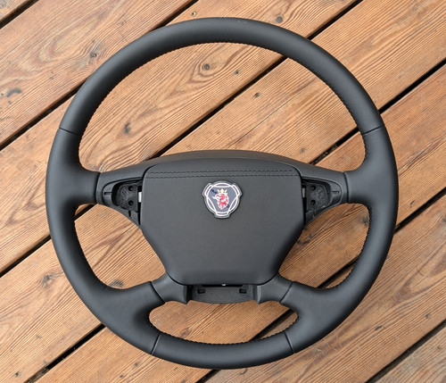 Volant cuir neuf - volant,