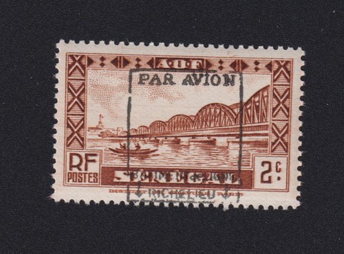 Poste aérienne militaire - poste,