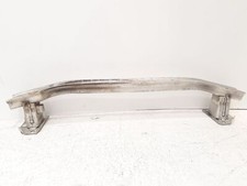 Renfort pare-choc avant