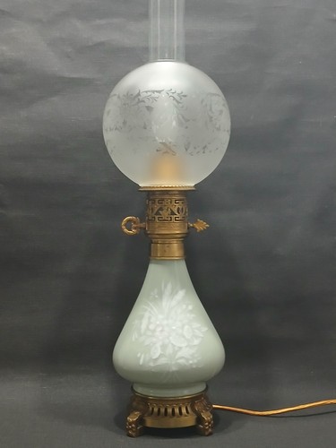 Lampe pétrole porcelaine - pétrole,