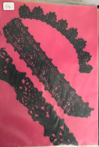 Dentelle ancienne sur - ancienne,
