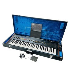 YAMAHA CP11 PIANO ÉLECTRONIQUE 61 touches 4 tons AC100V 50/60Hz 10W avec étui...