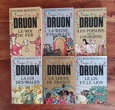 Livres de poche 6 tomes LES