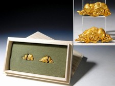 Plaqué or style Yokoya Shishi