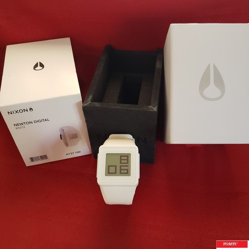 Nixon the newton digital - newton, digital"