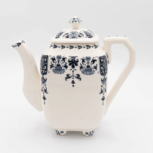 Ancienne cafetière bleue - , et