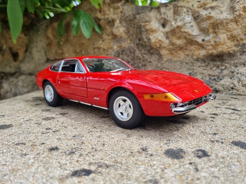 Ferrari 365 gtb 4 - 7#,
