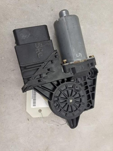 Moteur leve vitre arriere