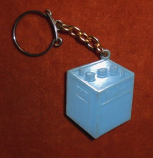 Porte-clés key ring batteries accumulateurs LTS RALCO bleu clair ( plastique )